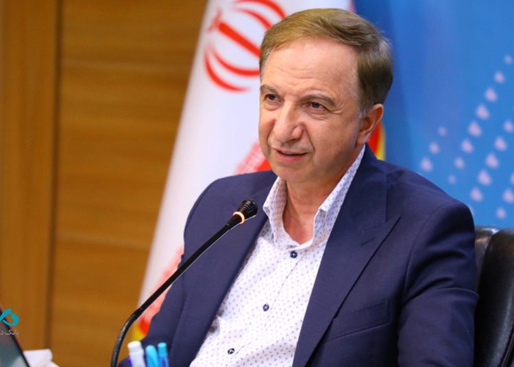 برگزاری گرامی‌داشت روز معلم در بانک دی